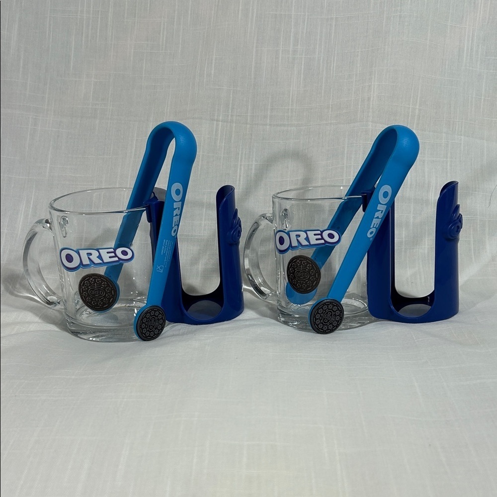 Oreo Ultimate Dunking Glass Mug Set with Blue Dunking Tools and “Cookie Cage”